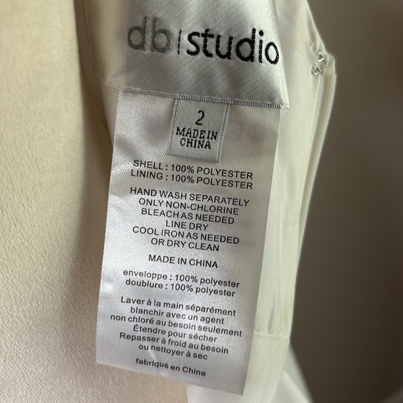 DB STUDIO Ruched Charmeuse Sheath Dress with Brooch Faux Wrap Skirt White Size 2 - Picture 11 of 14